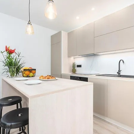 Saladinka With Whirlpool Vikendica Porec