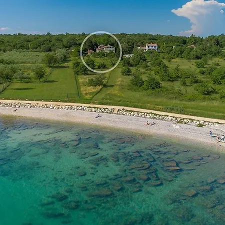 Casa de Férias Saladinka With Whirlpool