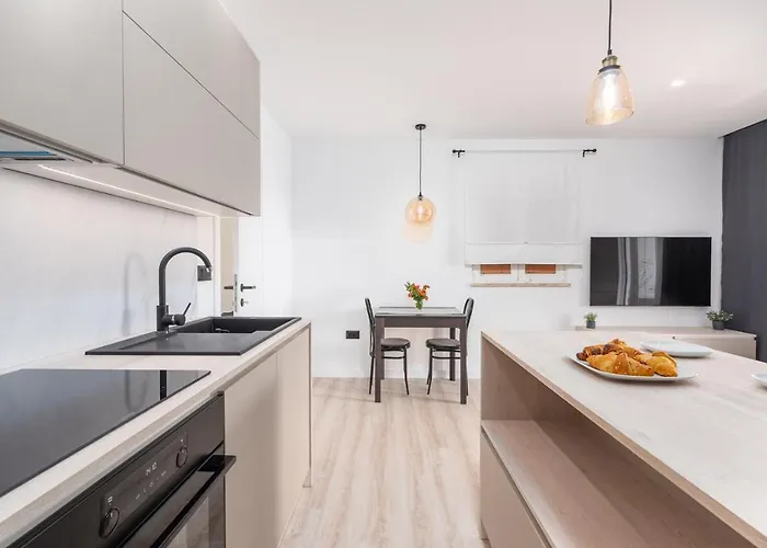 Saladinka With Whirlpool Feriehus *